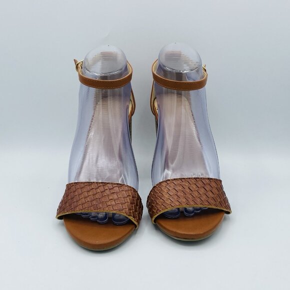 Wild Diva Shoes Womens Size 7.5 Brown Woven Braid Block Heels Sandals Ankle - Picture 4 of 12